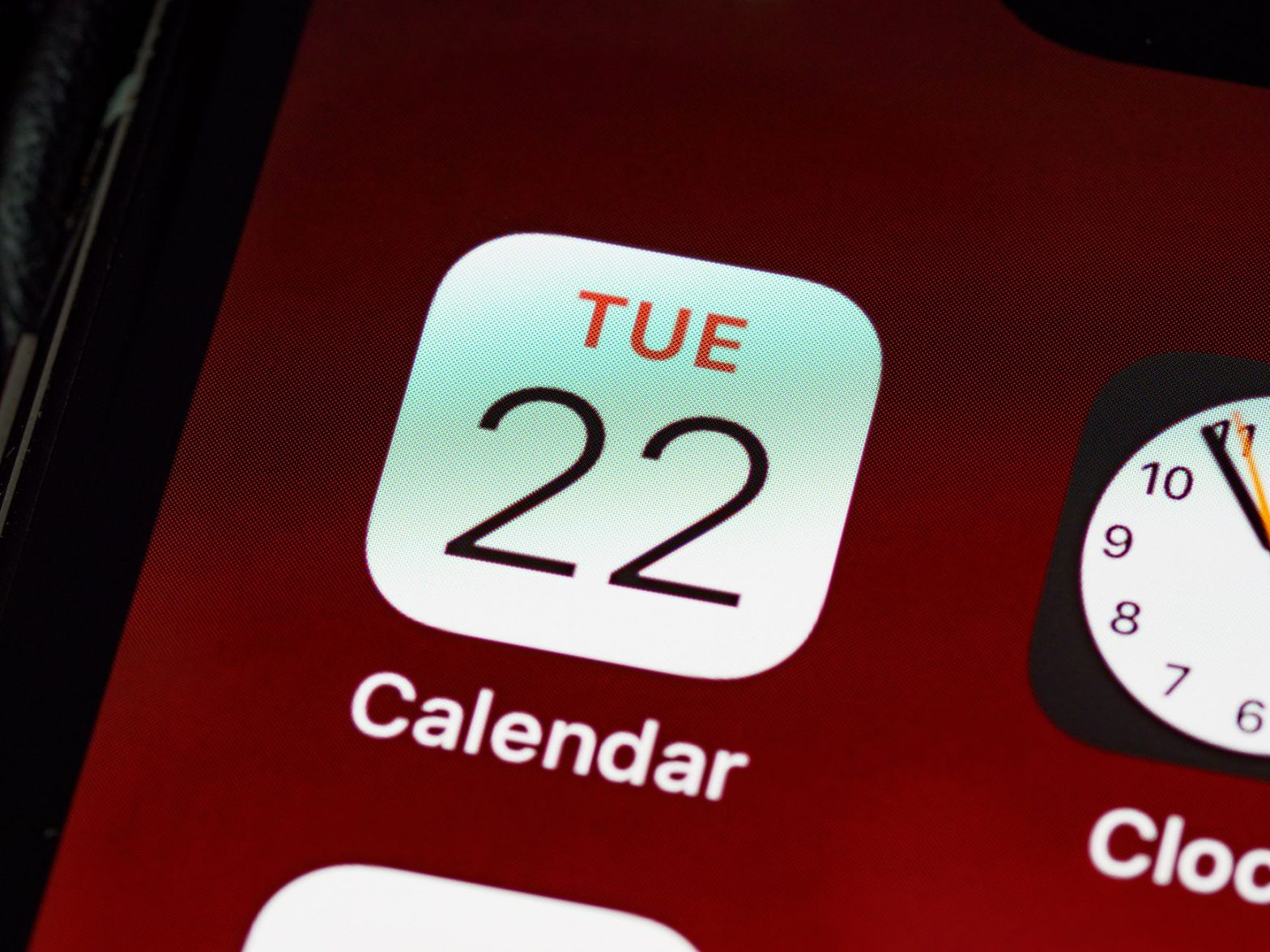 iOS 27 release date